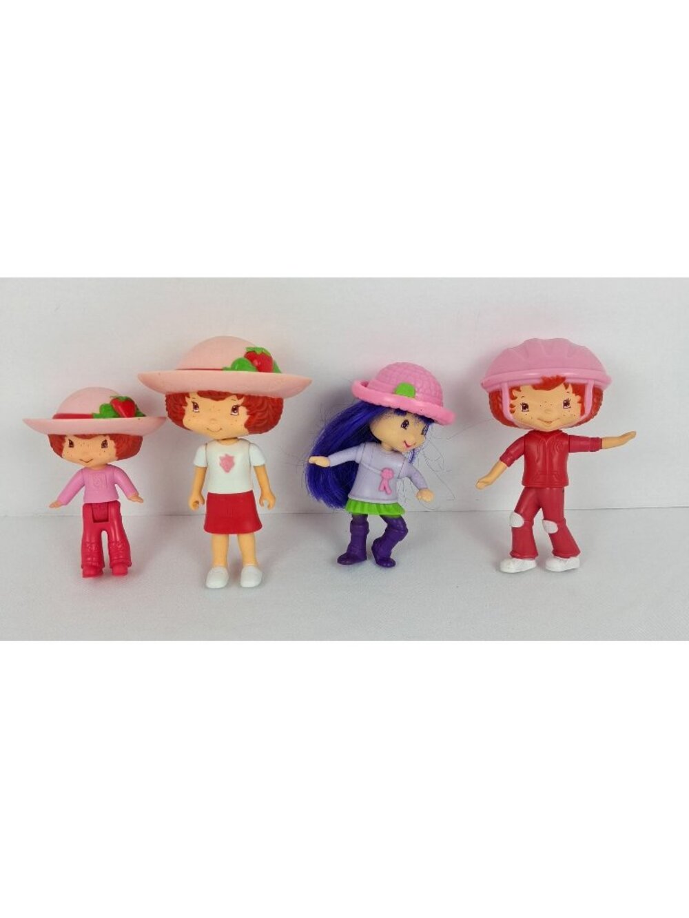 McDonalds Vintage Strawberry Shortcake Dolls Figures Lot Of 4
